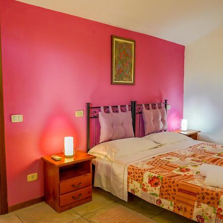 Agriturismo Il Roseto 마리나디그로세토 외부 사진