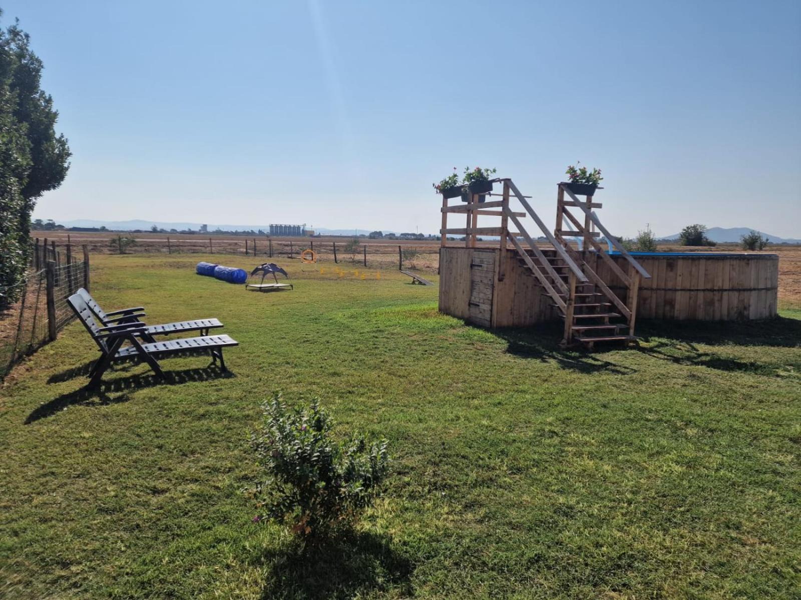 Agriturismo Il Roseto 마리나디그로세토 외부 사진
